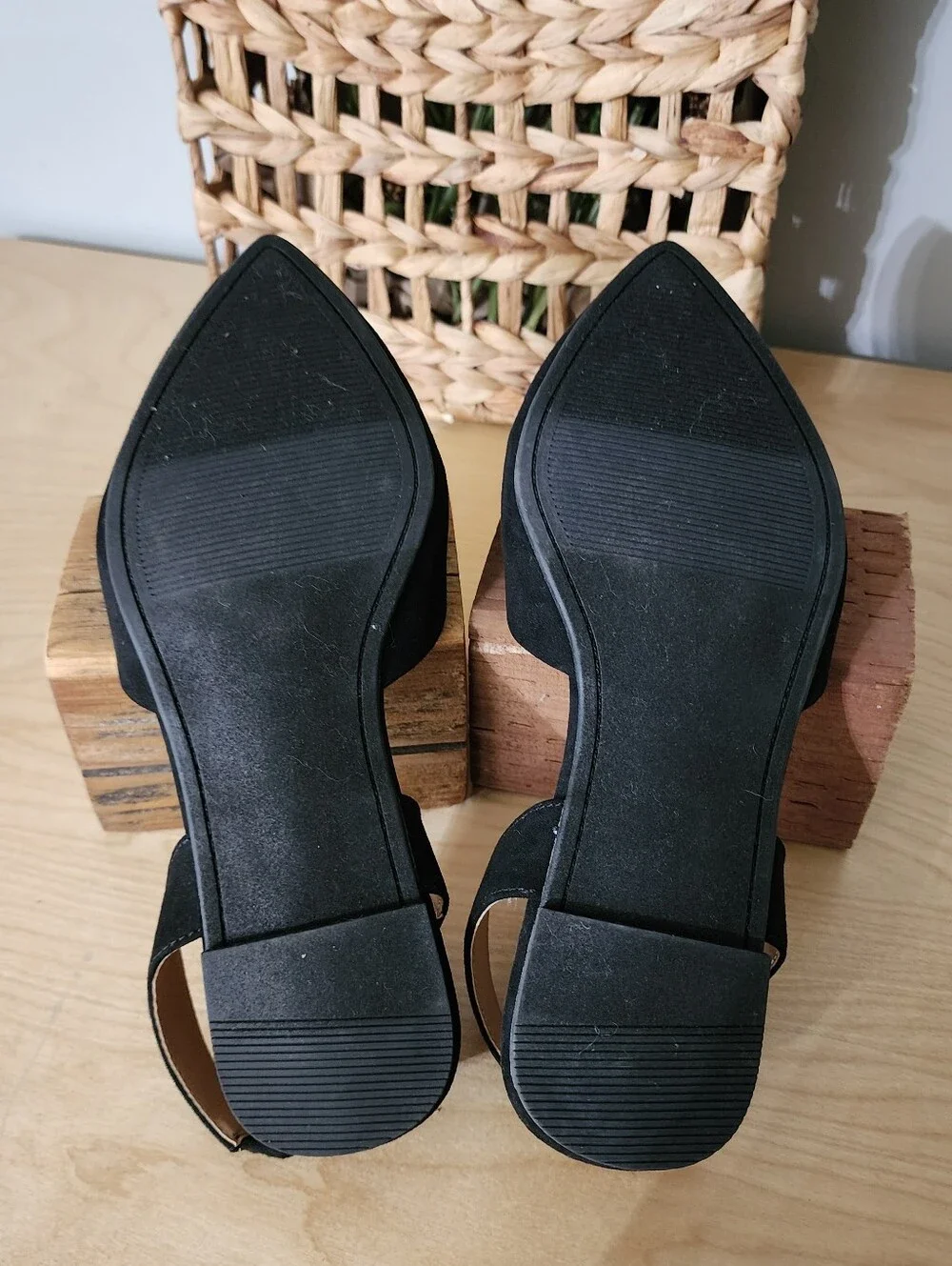 torrid pointed toe